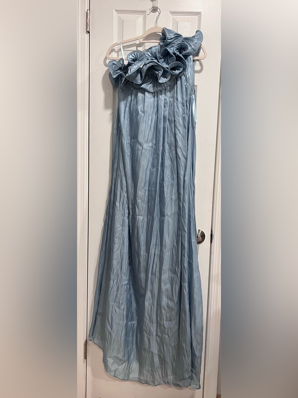 Sunfere Hedda One-shoulder Floral Maxi Dress in Blue Size Large - Picture 2 of 7
